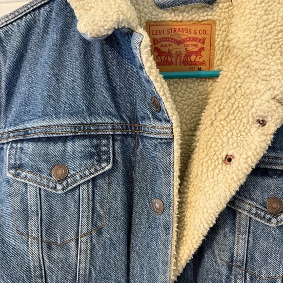 Levi’s Blue Denim Sherpa Jacket - Picture 4 of 9